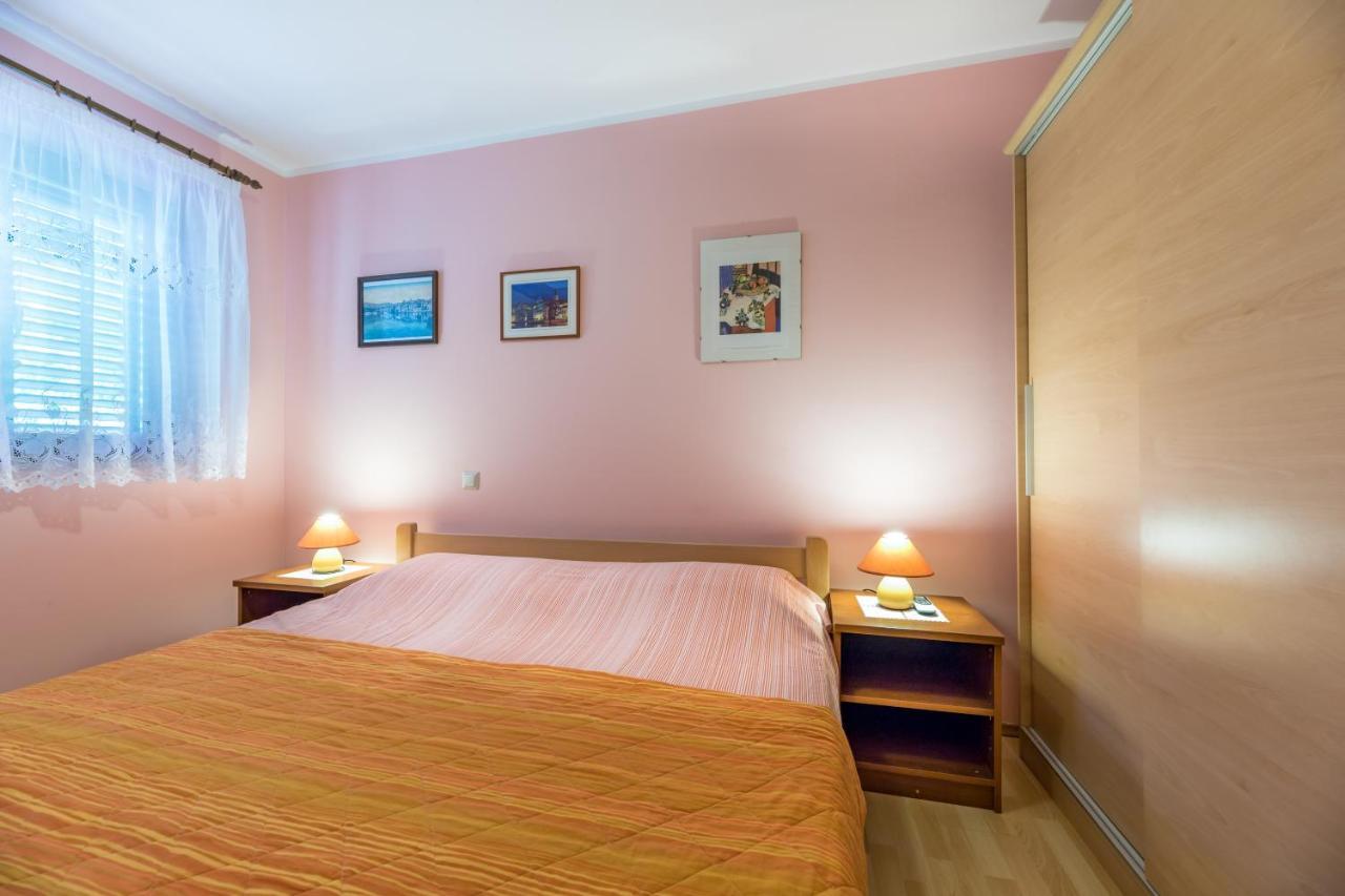 Marina Appartement Baška Buitenkant foto
