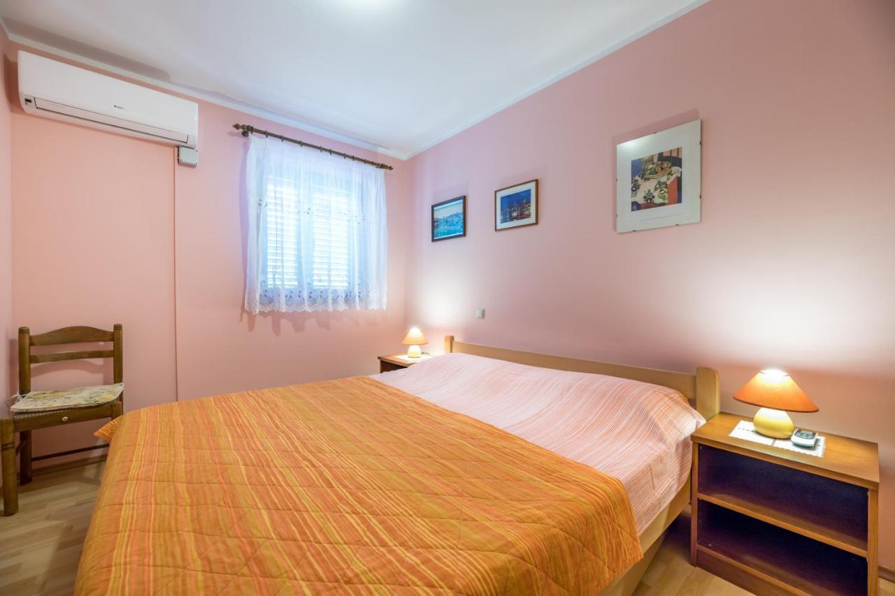 Marina Appartement Baška Buitenkant foto