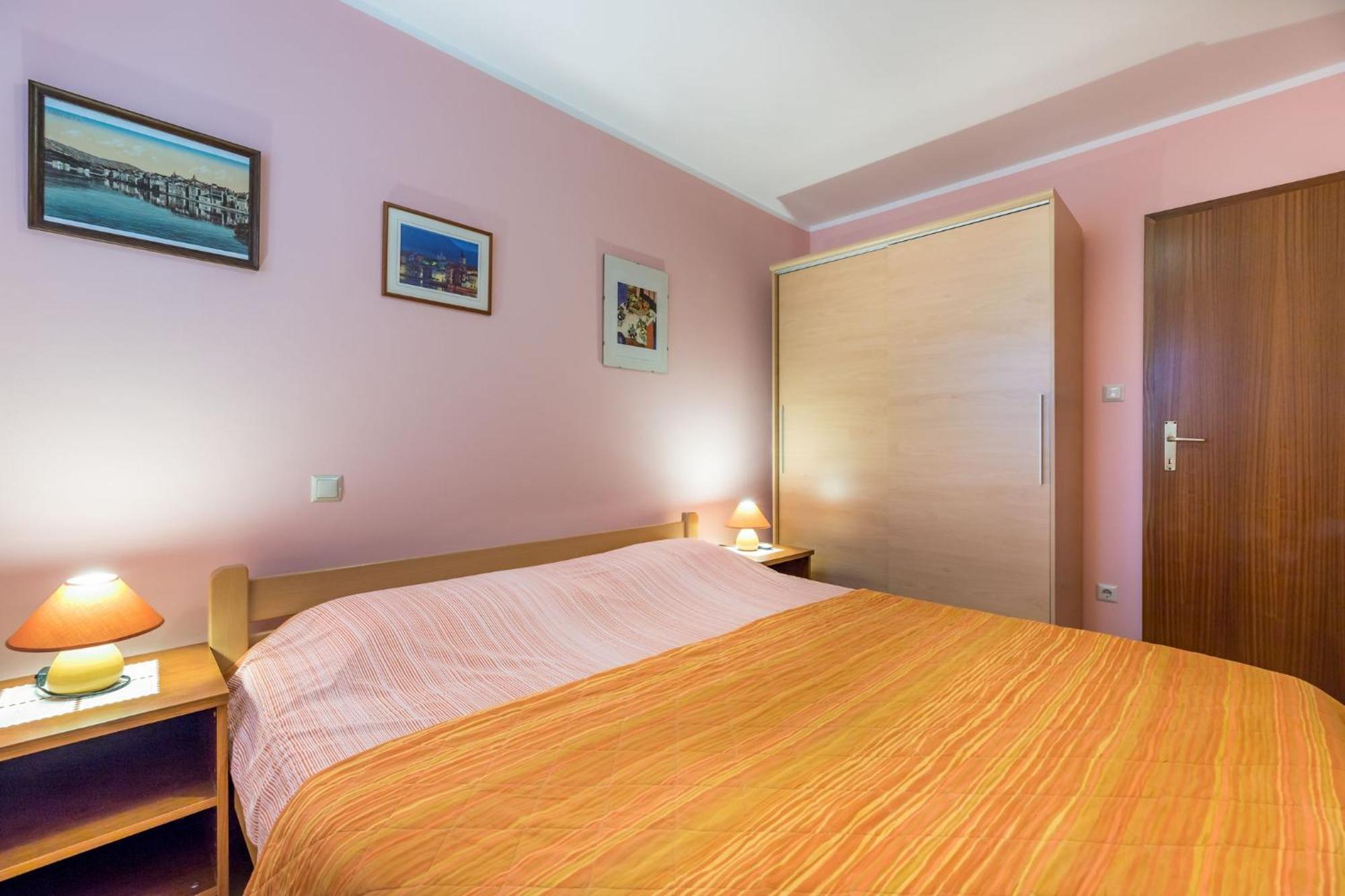 Marina Appartement Baška Buitenkant foto